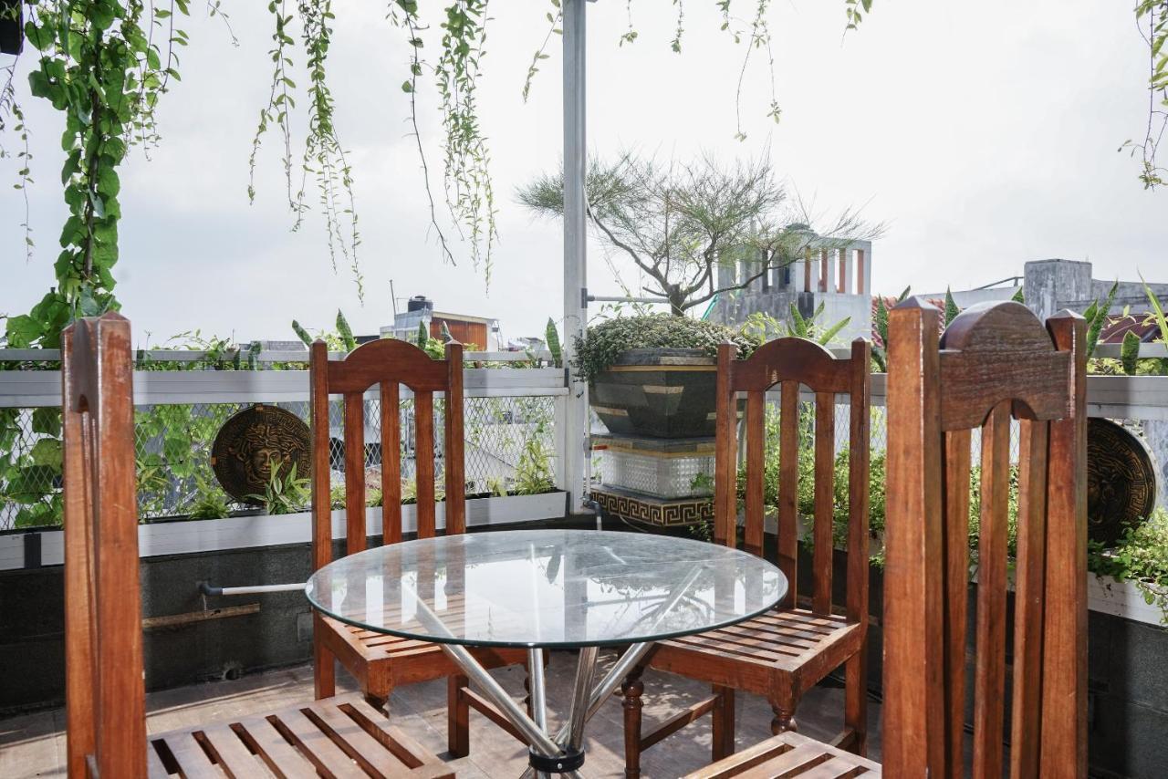 Super Oyo 444 Rafitha Homestay Baturetno Kültér fotó